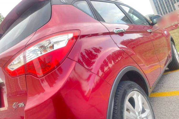 Used Changan CS35 2014 1.6L Automatic Luxury Model China IV Standard