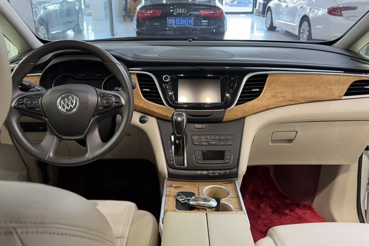 Used Buick GL8 2018 ES 28T Comfort Model China VI Standard
