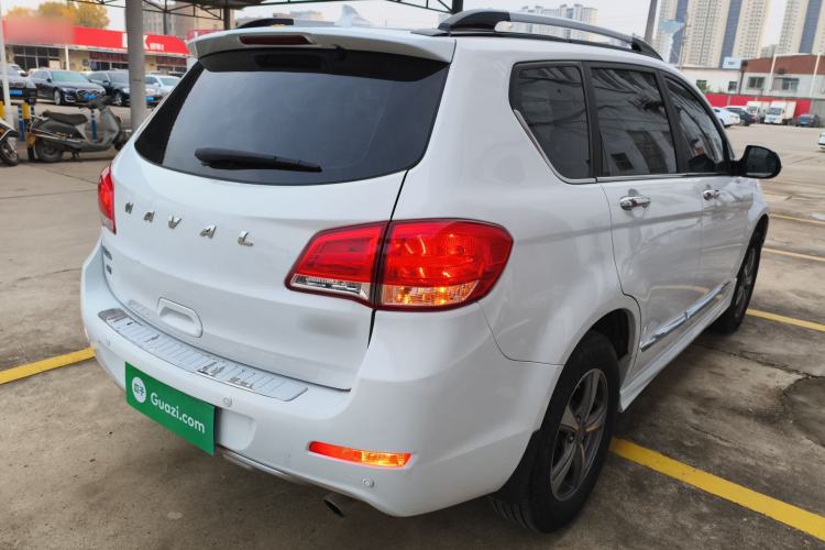 Used Haval H6 2015 Upgraded Model 1.5T Manual Two-Wheel Drive Elite Version
