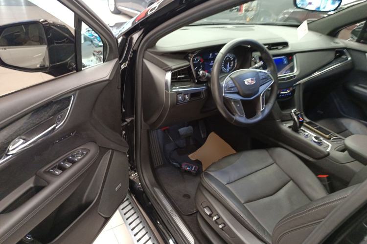 Used Cadillac XT5 2020 28T Luxury Version
