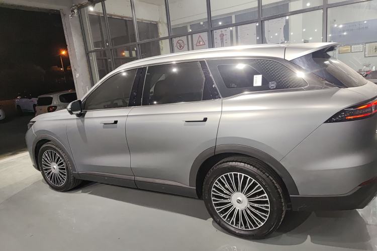 Used Chery Tiggo 8 L 2024 2.0T Two-Wheel Drive Prestige Version 5 Seats
