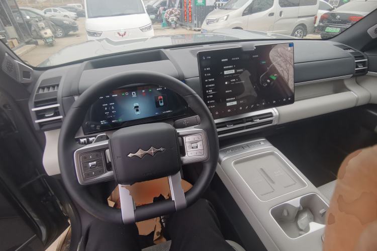 Used  Tai 7 2025 Model 190 km Four-Wheel Drive Ultra Edition
