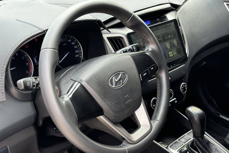 Used Hyundai ix25 2015 1.6L Automatic Two-Wheel Drive Smart GLS Trim
