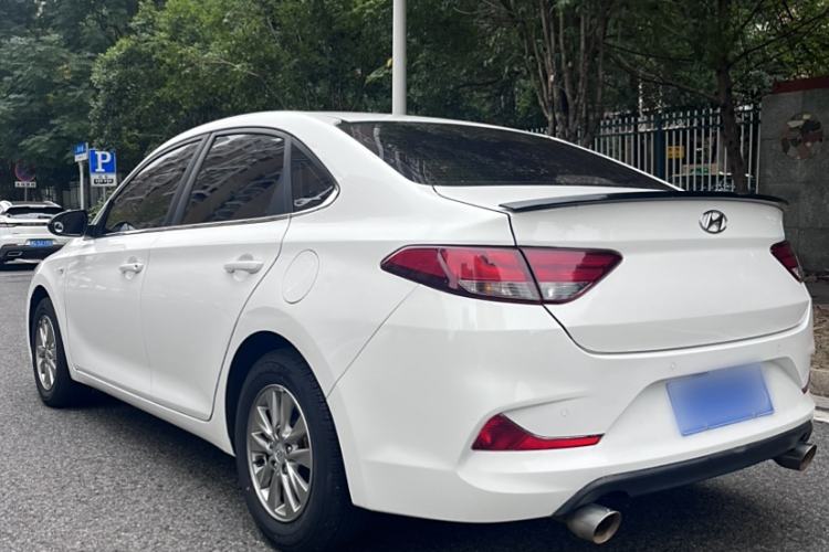 Used Hyundai Celesta 2018 1.6L Automatic GL Enjoyment Edition China VI compliant