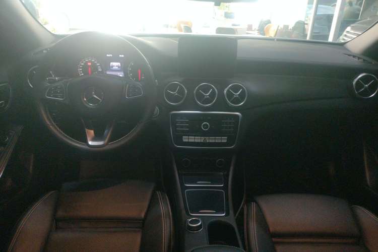 Used Mercedes-Benz GLA 2017 GLA 200 Fashion Model
