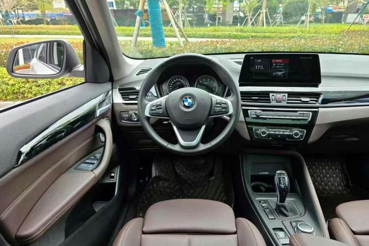 Used BMW X1 2022 sDrive25Li Leading Model
