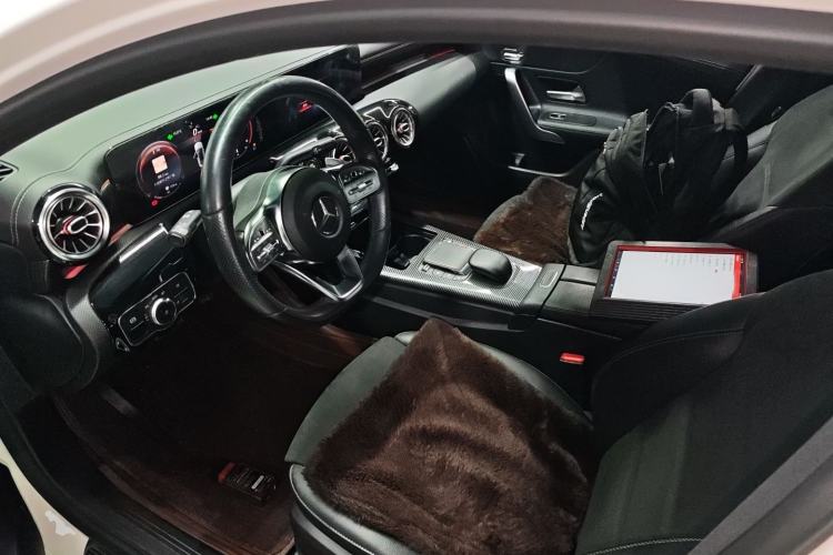 Used Mercedes-Benz A-Class 2020 Restyled A 200 L Sport Sedan Fashion Version
