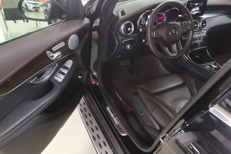 Used Mercedes-Benz GLC 2018 GLC 260 4MATIC Dynamic Edition
