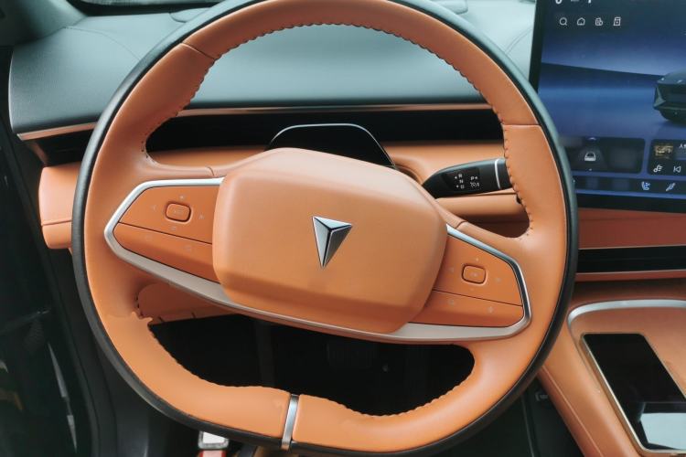 Used  S07 2023 200Max Range-Extended Version