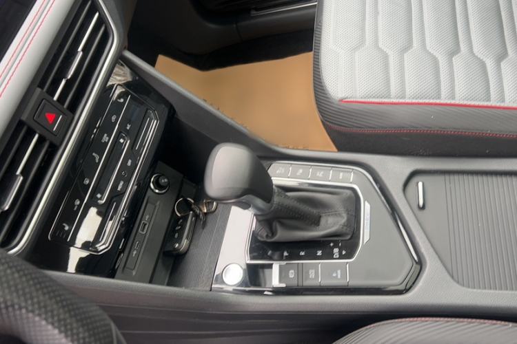 Used Volkswagen Tiguan L New Energy 2023 430 PHEV Plug-in Hybrid Prestige Edition
