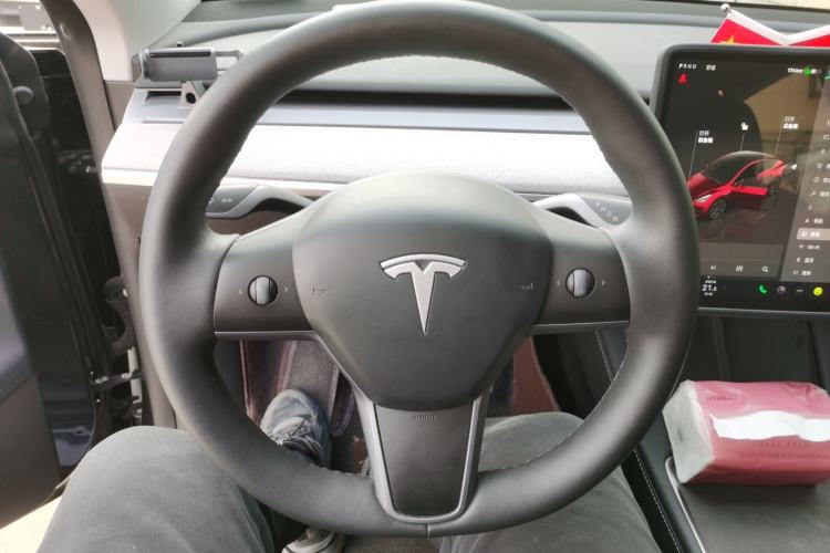 Used Tesla Model Y 2024 Rear-Wheel-Drive Version

