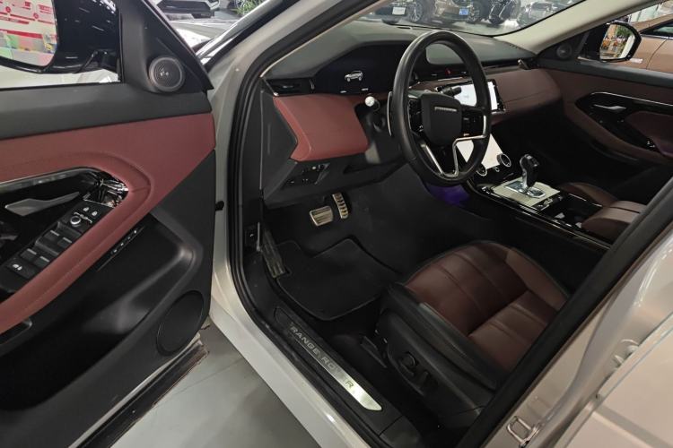 Used Land Rover Range Rover Evoque 2022 Facelifted Aurora L 249 PS R-Dynamic Luxury Edition