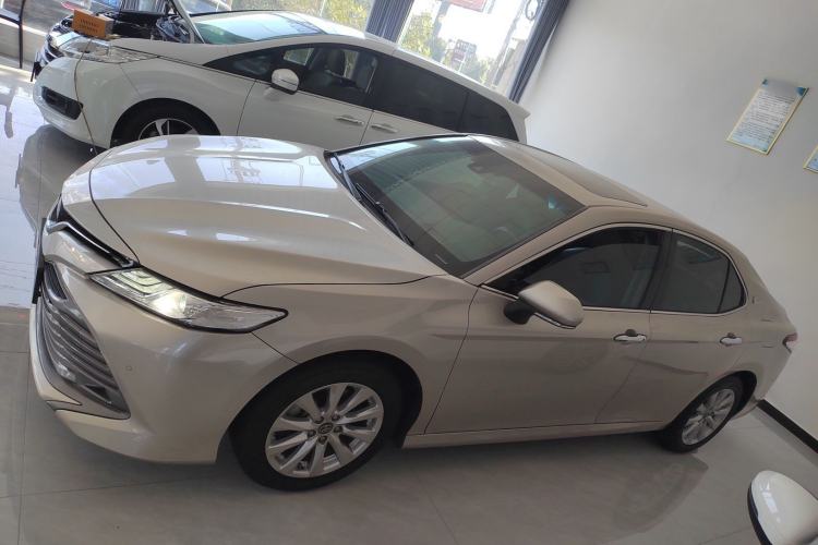Used Toyota Camry 2019 2.0G Luxury Edition China VI Standard
