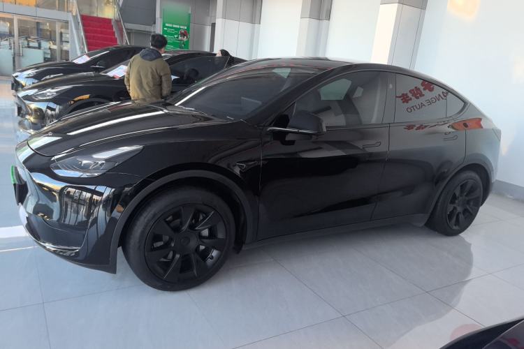 Used Tesla Model Y 2024 Rear-Wheel-Drive Version
