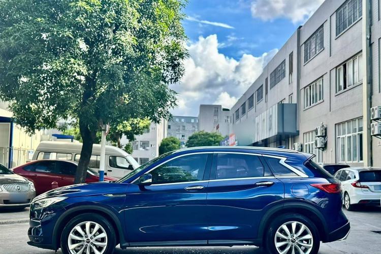 Used Infiniti QX50 2018 2.0T Two-Wheel-Drive Elite Edition
