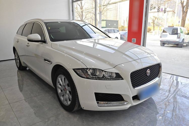 Used Jaguar XF 2018 XF Sportbrake 2.0T 250 PS Two-Wheel-Drive Luxury Edition
