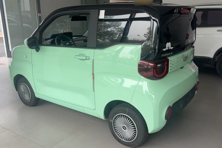 Used Chery QQ Ice Cream 2022 120km Conical Shape Lithium Iron Phosphate