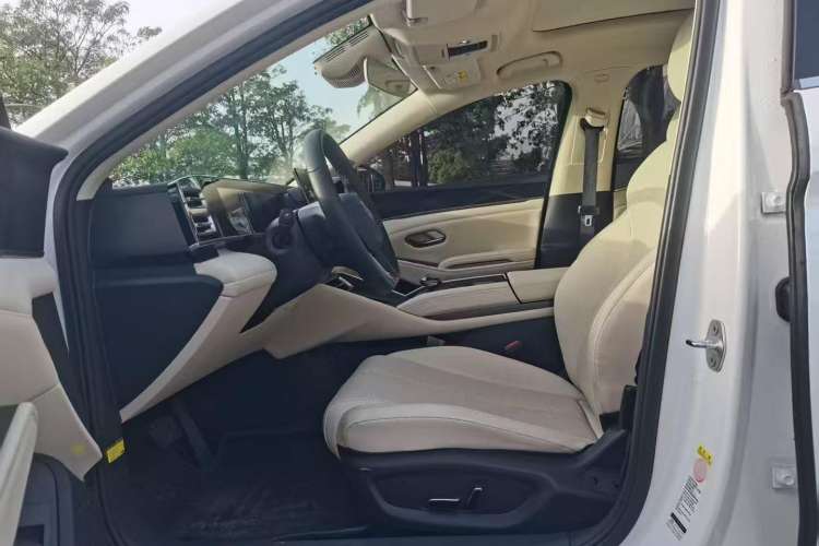 Used BYD Qin L 2024 DM-i 120KM Beyond Model
