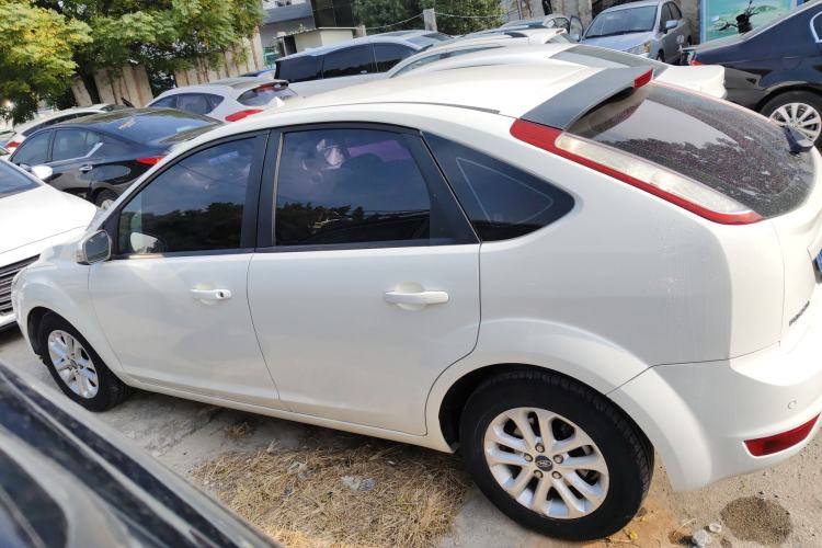 Used Ford Focus 2013 Hatchback Classic 1.8L Manual Base Model
