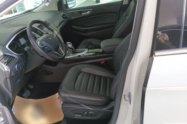 Used Ford Edge 2017 EcoBoost 245 Two-Wheel-Drive Sporty 7-Seater