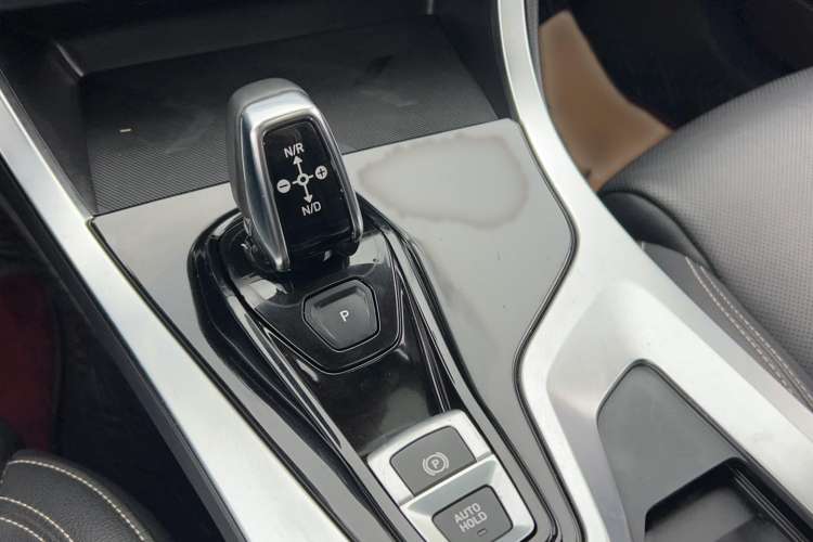 Used Lynk & Co 01 2019 2.0T Two-Wheel-Drive Pro Version China VI Standard
