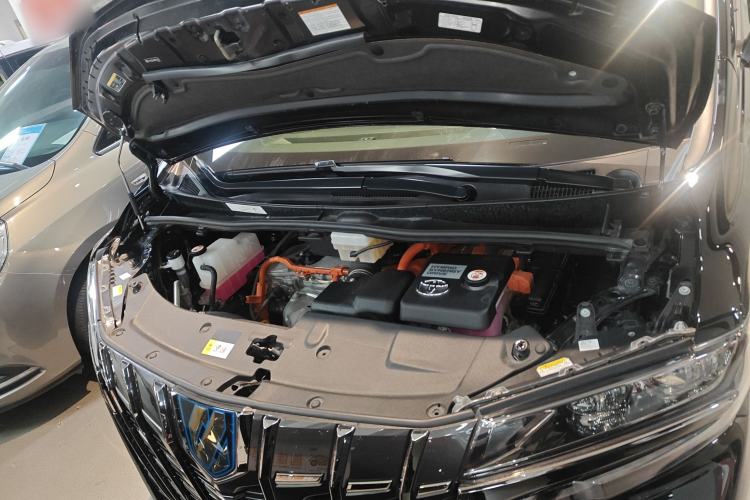 Used Toyota Alphard 2021 Dual-Motor 2.5L Premium Edition
