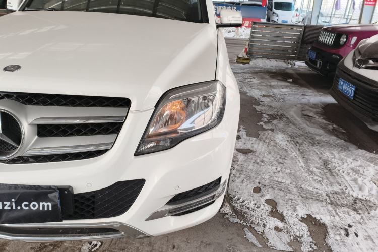 Used Mercedes-Benz GLK-Class 2013 GLK 300 4MATIC Dynamic Sunroof Model
