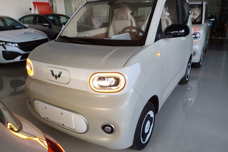 Used Wuling Hongguang MINIEV 2024 3rd Generation 215km Youth Edition
