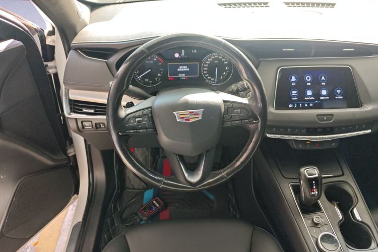 Used Cadillac XT4 2018 28T Two-Wheel Drive Leading Version
