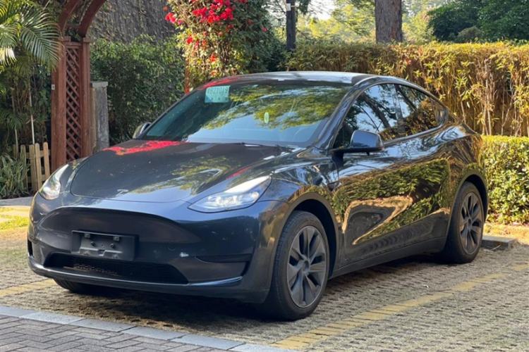 Used Tesla Model Y 2024 Rear-Wheel-Drive Version
