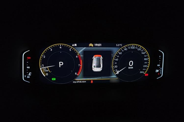 Used Volkswagen Tharu 2025 NewRui 300TSI Prestige Edition
