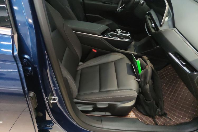 Used Cadillac GT4 2023 25T Fashion Edition
