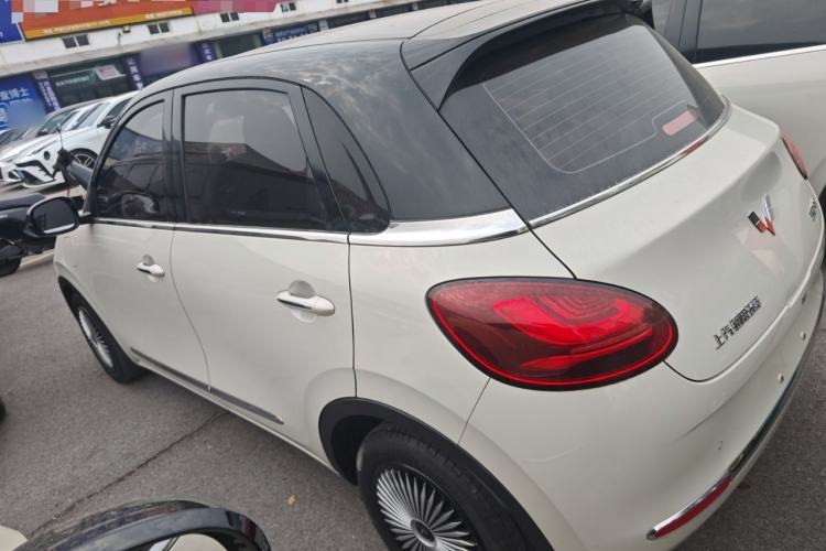 Used Wuling Bingo 2023 333 km Lingxi Connected+ Version
