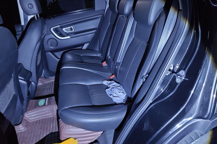 Used Land Rover Discovery Sport 2018 240 PS SE Version
