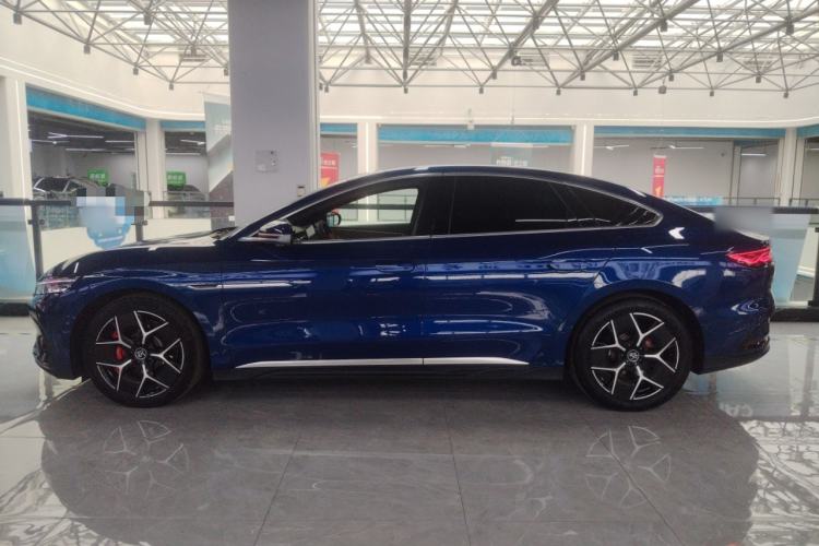 Used BYD Han 2022 EV Genesis Edition 715 km Front-Wheel-Drive Flagship Model
