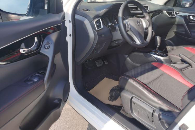 Used Nissan Qashqai 2017 2.0L CVT Smart Enjoyment Version China VI Standard