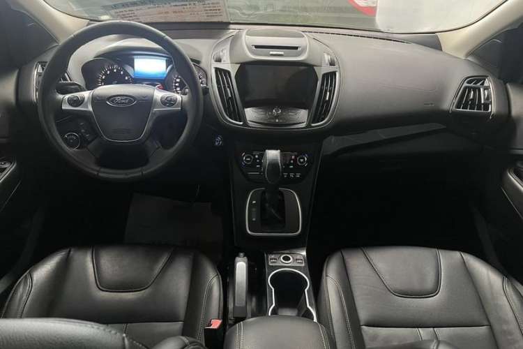 Used Ford Kuga 2013 2.0L GTDi Four-Wheel-Drive Sport Model
