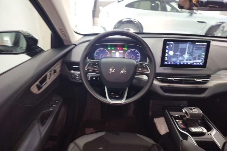 Used Hongqi E-QM5 2024 500km Range Edition