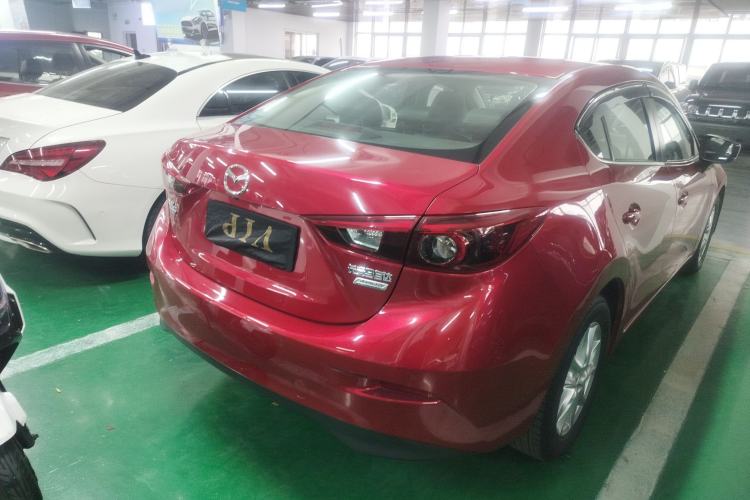 Used Mazda Mazda 3 Axela 2019 Cloud-Controlled Sedan 1.5L Automatic Luxury Model China VI Standard
