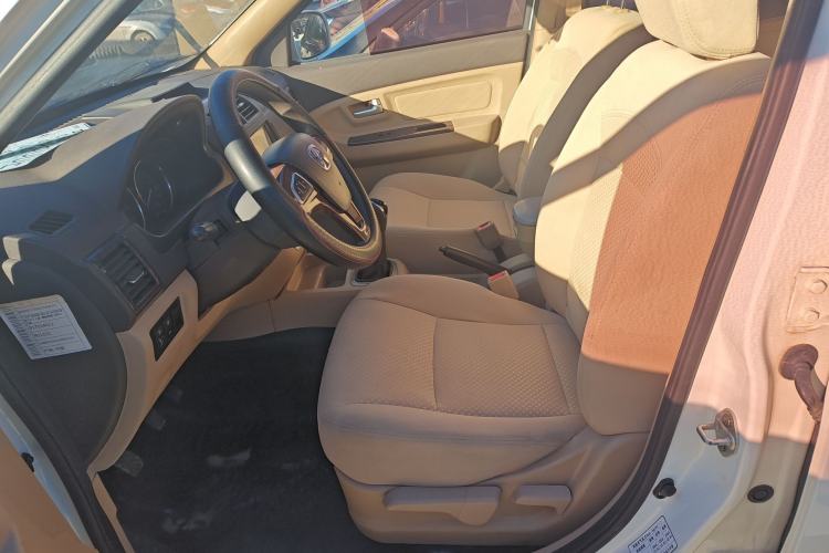 Used BAIC Weiwang M30 2017 1.5L M30S Standard DAM15DL