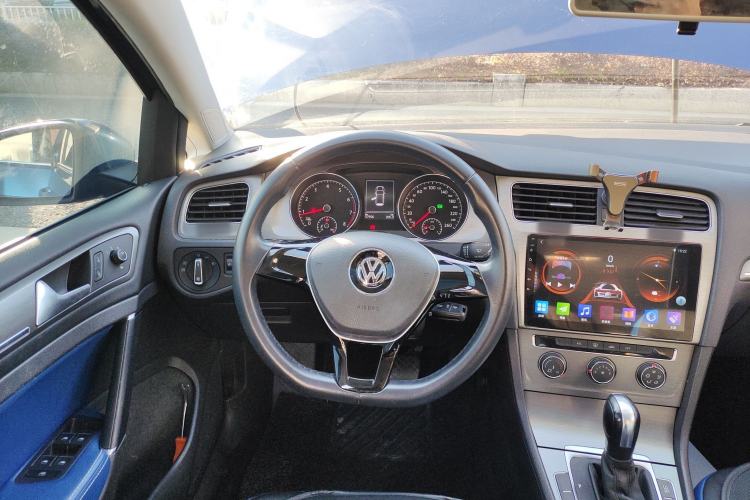 Used Volkswagen Golf 2015 1.6L Automatic Comfort Model