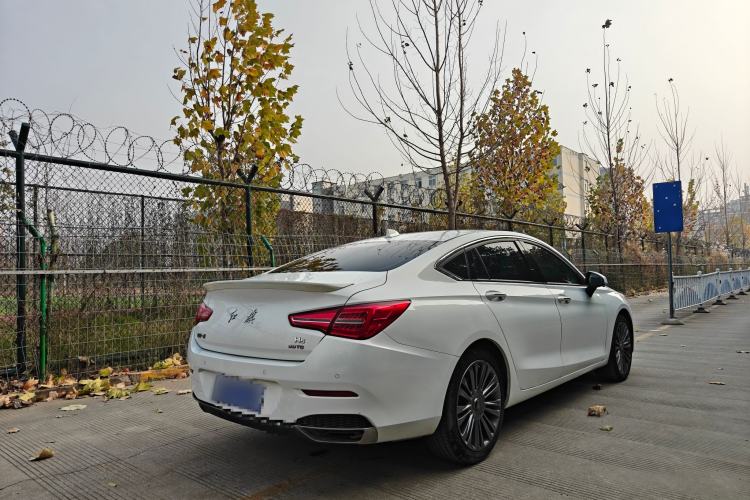 Used Hongqi H5 2020 1.5T DCT Flagship Edition
