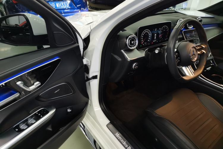 Used Mercedes-Benz C-Class 2023 Second Facelift C 260 L Sport Edition
