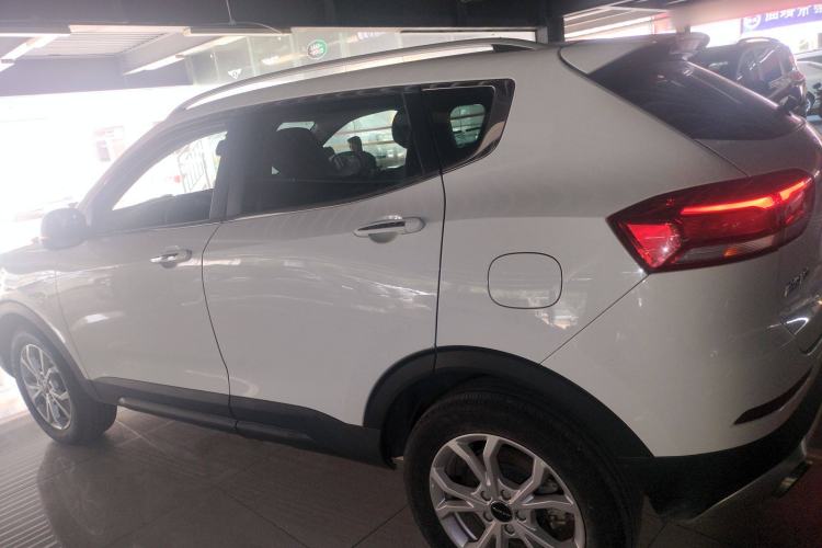 Used Haval H2s 2018 1.5T Dual-Clutch Fashion Edition
