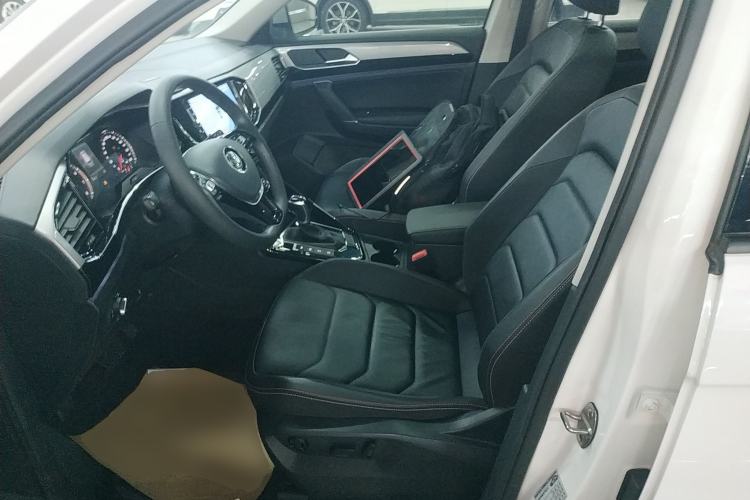 Used Volkswagen Tayron 2019 330TSI Two-Wheel Drive Luxury Model China VI Standard