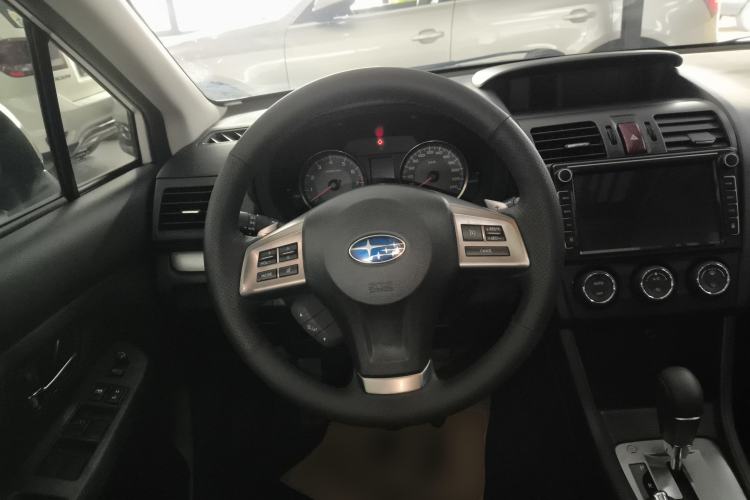 Used Subaru XV 2014 2.0i Luxury Edition
