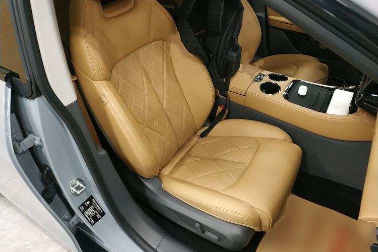 Used Leapmotor C01 2024 Range-Extended 316 Deluxe Edition
