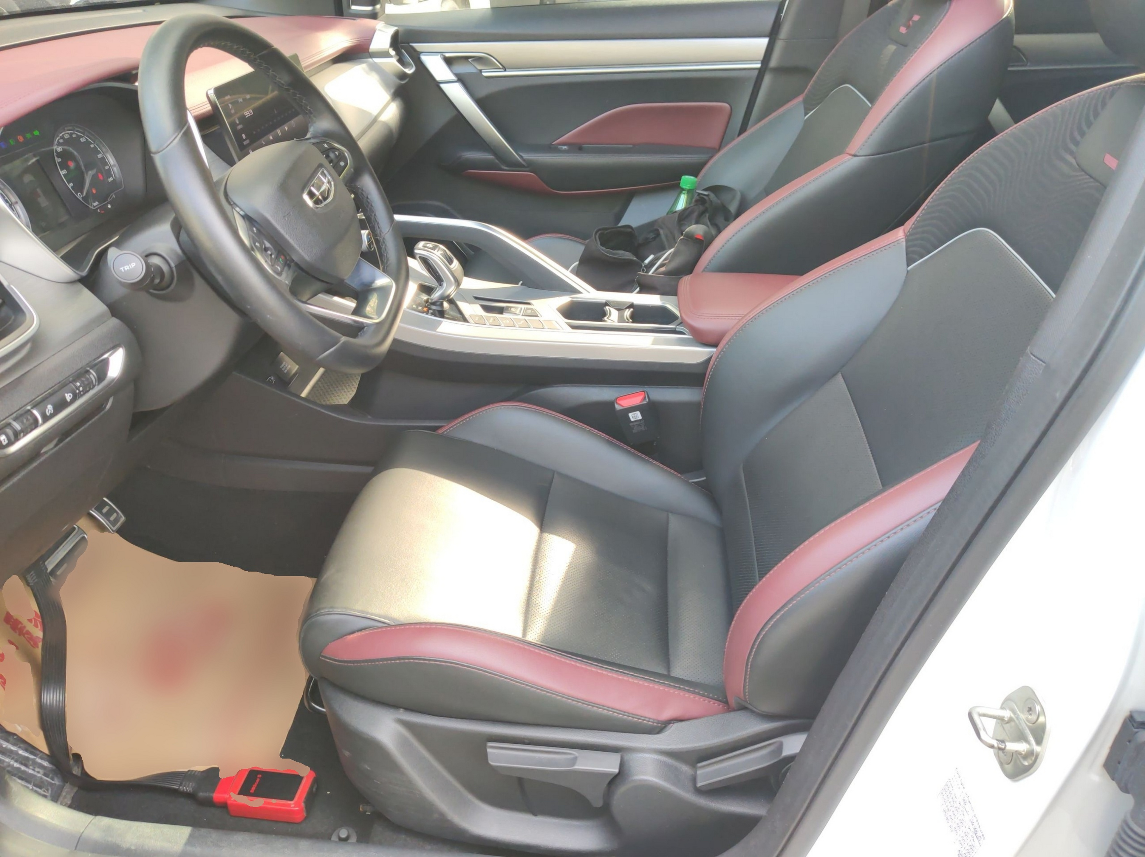 Переднее сиденье в автомобиле