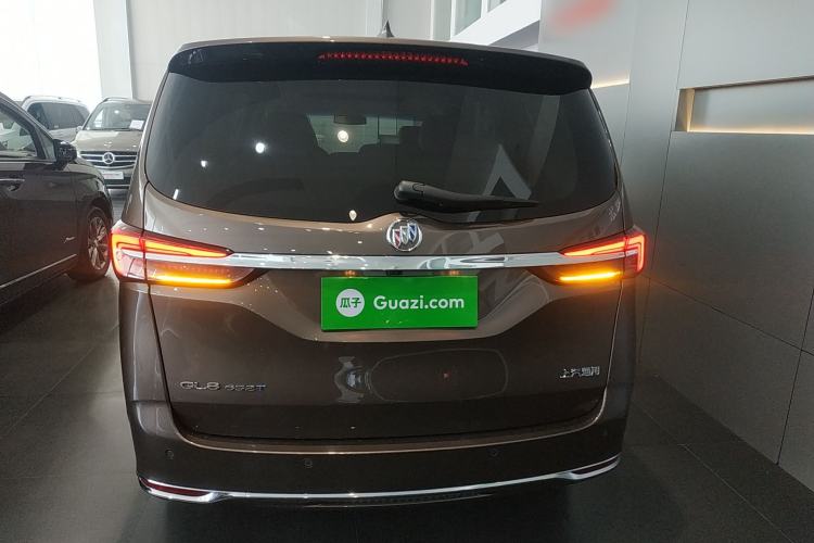 Used Buick GL8 2023 Land Executive Class 652T Luxury Model
