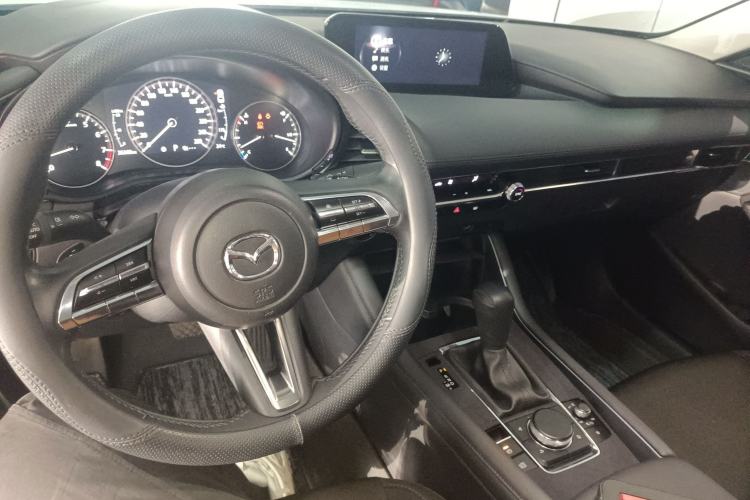 Used Mazda Mazda 3 Axela 2022 2.0L Automatic ZhiXuan Edition
